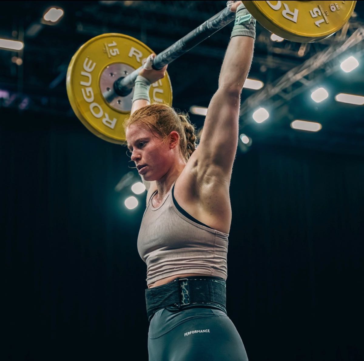 Irmelin Olsson lyfter skivstång